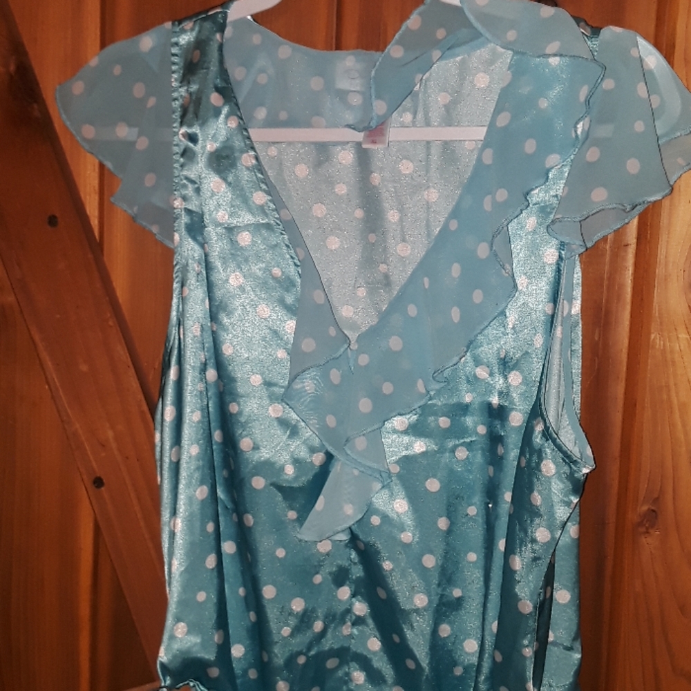🥳 Oscar Dela Renta  elegant top and bottom PJ’s